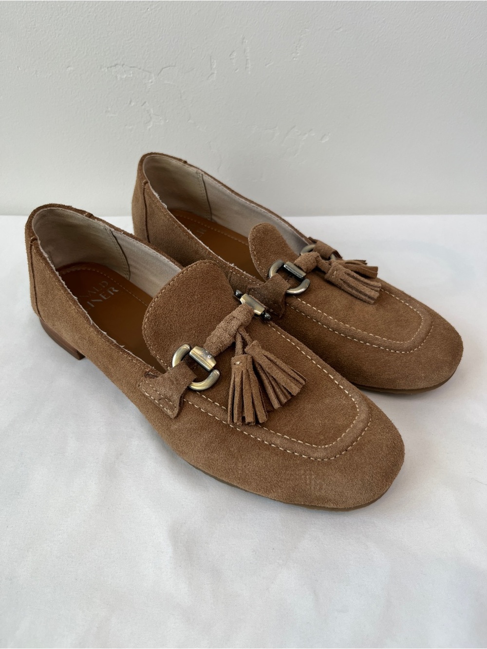 Donald Pliner Fabia Suede Tassel Bit Loafers Saddle Brown Womens Size 6.5